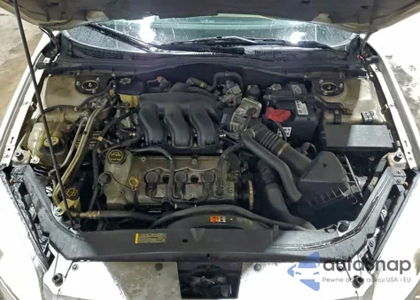 2008 Mercury Milan Premier z USA, uszkodzony, nr VIN 3MEHM021X8R636156